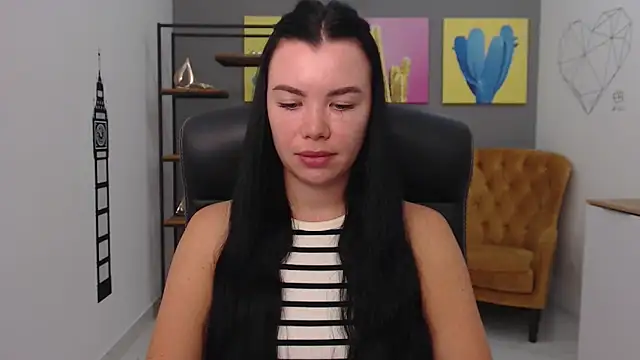 MadisonGomes online show from 10.15.25