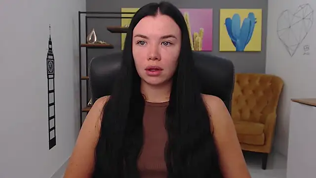 MadisonGomes online show from 10.17.25