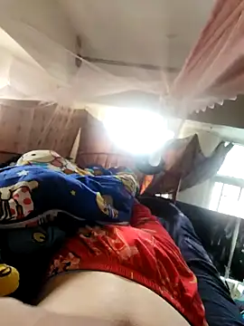 Snapshot of 2tomka52052sex chatting on 12.22.25 2tomka52052sex online show from 12.22.25