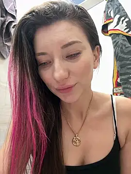 MooonReal online show from 01.03.25