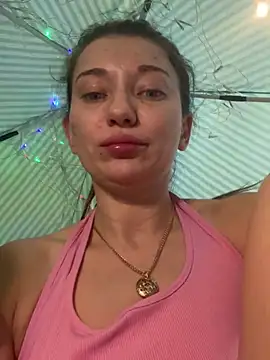 MooonReal online show from 02.08.25