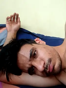 yashzae online show from 11.08.25