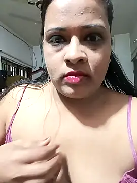 Snapshot of Love_Jenny chatting on 01.31.25 Love Jenny online show from 01.31.25