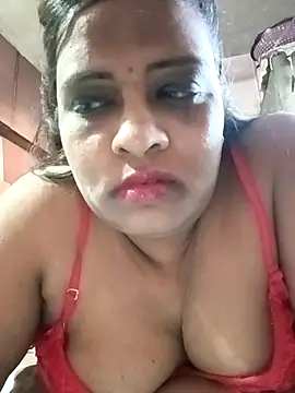 Snapshot of Love_Jenny chatting on 03.04.25 Love Jenny online show from 03.04.25