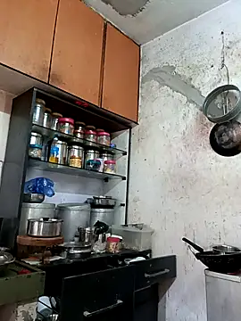 Love Jenny online show from 11.15.25