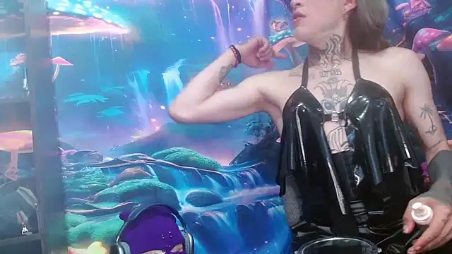 Snapshot of charlotbelucci_ chatting on 01.25.25 charlotbelucci online show from 01.25.25