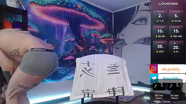 Snapshot of charlotbelucci_ chatting on 02.14.25 charlotbelucci online show from 02.14.25