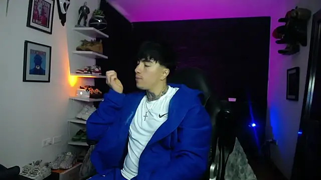 jung dragon online show from 11.20.25