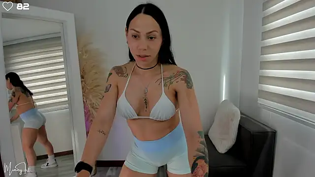 mimmyfit1 online show from 02.17.25