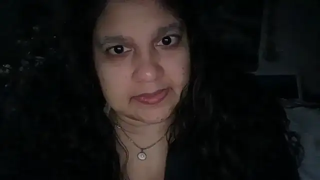 Snapshot of MelanieFawker chatting on 10.22.25 MelanieFawker online show from 10.22.25