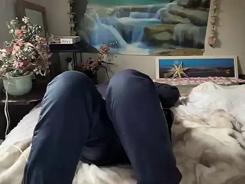 Snapshot of MelanieFawker chatting on 10.25.25 MelanieFawker online show from 10.25.25