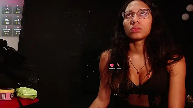 Snapshot of EmilyGomezLS chatting on 01.30.25 EmilyGomezLS online show from 01.30.25