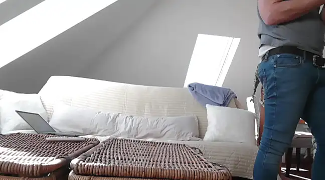 maxmueller321 online show from 03.19.25