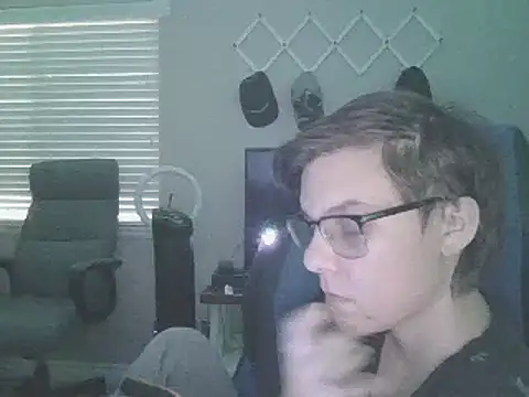 Snapshot of KaliSnow199623 chatting on 02.15.25 KaliSnow199623 online show from 02.15.25