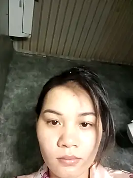 Ngoc-Trinh online show from 03.26.26