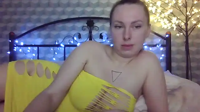  Leslyy Solo 1 online show from 02.08.25