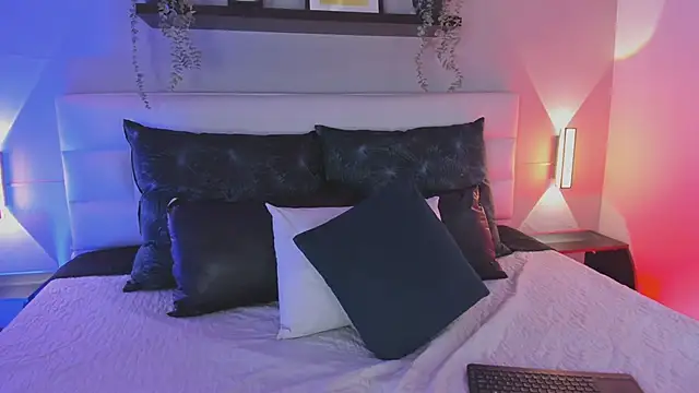 sofi bakerr online show from 02.10.26