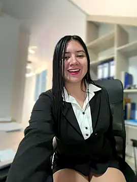 VAL PRINCESS online show from 11.05.25