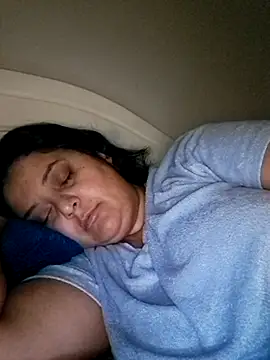 Snapshot of sarahhh1987 chatting on 11.11.25 sarahhh1987 online show from 11.11.25