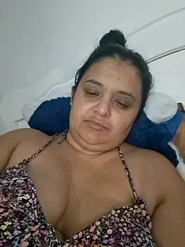 sarahhh1987 online show from 11.20.25