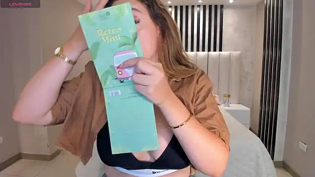 BellaRose X online show from 03.29.26