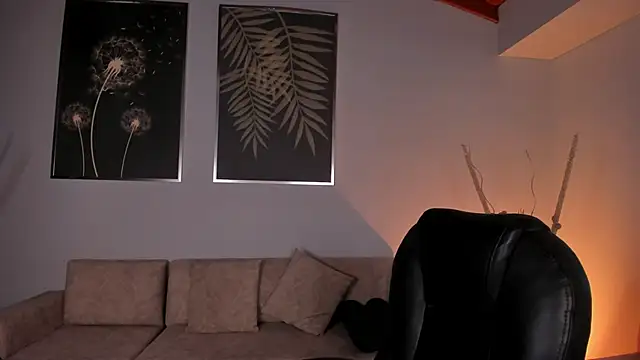 ViolettHansson online show from 09.28.25