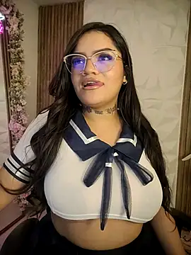 Johanna6 online show from 11.21.25