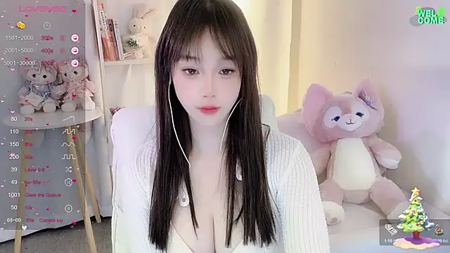 Snapshot of Kiss-18 chatting on 03.06.25 Kiss-18 online show from 03.06.25