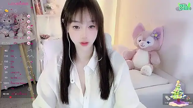 Snapshot of Kiss-18 chatting on 03.07.25 Kiss-18 online show from 03.07.25