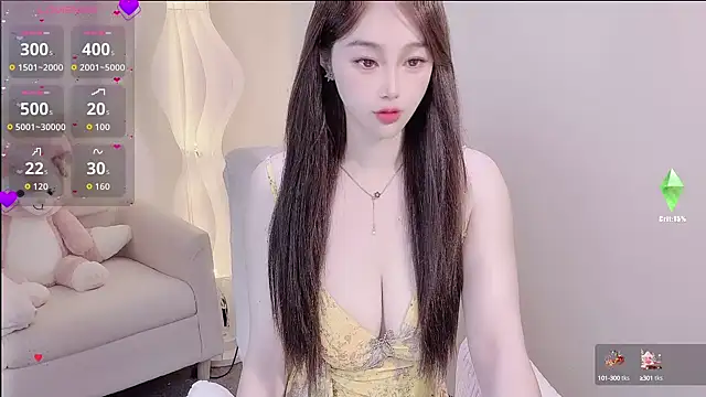 Snapshot of Kiss-18 chatting on 09.28.25 Kiss-18 online show from 09.28.25