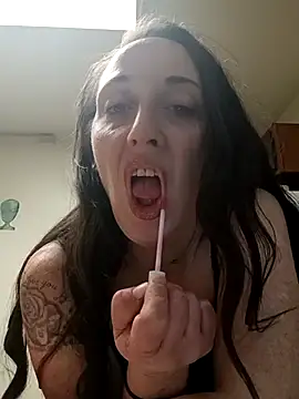 PhatAss Kummmilla online show from 12.06.24