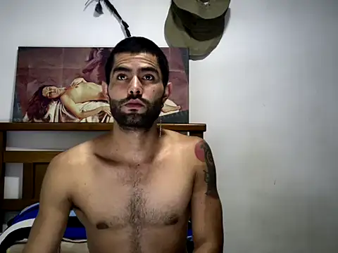 hideonbush051 online show from 10.14.25