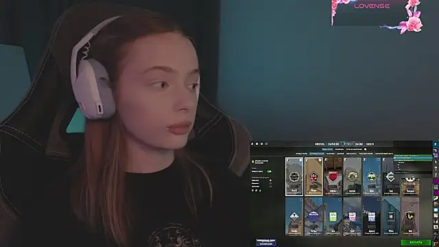  MayShy  online show from 09.29.25