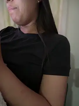 Salome golvert online show from 10.24.25