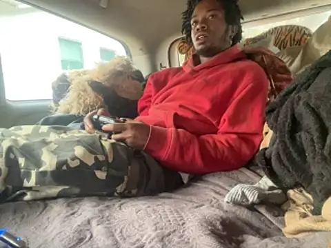 SlimeCrownzOut5 online show from 11.01.25