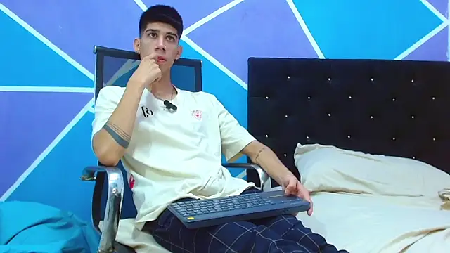 jhony-sex online show from 02.05.25