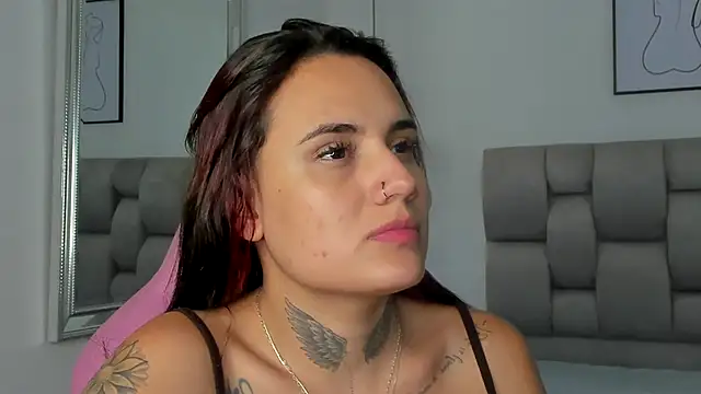 Snapshot of Susan-Sweet-7 chatting on 10.19.25 Susan-Sweet-7 online show from 10.19.25