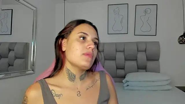 Snapshot of Susan-Sweet-7 chatting on 11.04.25 Susan-Sweet-7 online show from 11.04.25