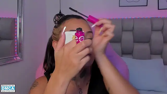 Susan-Sweet-7 online show from 02.25.26