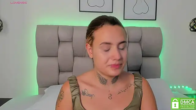 Susan-Sweet-7 online show from 05.26.26