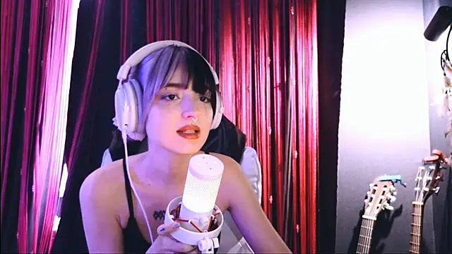 Avi Nile online show from 10.19.25