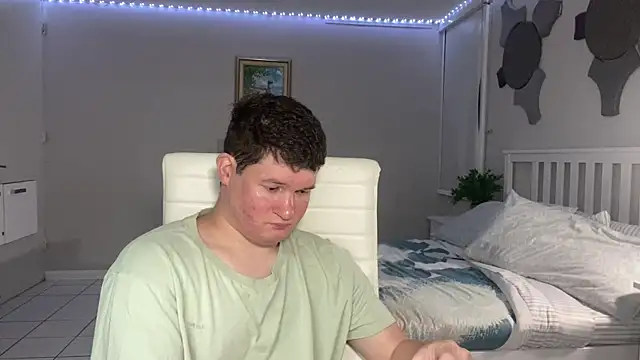 Snapshot of Lorenzo_hernandez chatting on 01.14.25 Lorenzo hernandez online show from 01.14.25