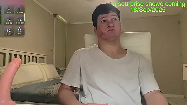 Snapshot of Lorenzo_hernandez chatting on 09.11.25 Lorenzo hernandez online show from 09.11.25