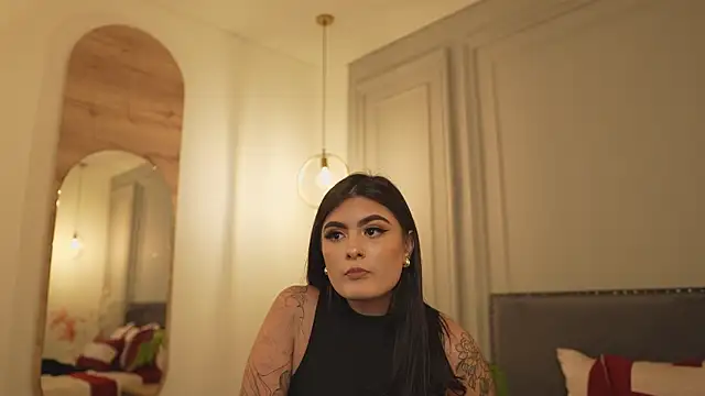 IrisBaker online show from 02.16.26