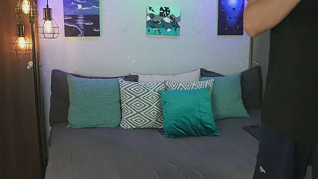 Snapshot of Cleoanubis- chatting on 11.03.25 Cleoanubis- online show from 11.03.25