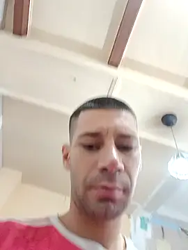 Snapshot of litleboy92 chatting on 10.22.25 litleboy92 online show from 10.22.25