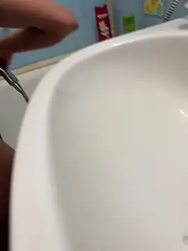 Snapshot of Huncutkuki chatting on 01.05.25 Huncutkuki online show from 01.05.25