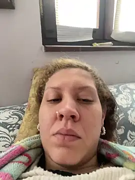 Snapshot of andreinitahg chatting on 01.05.25 andreinitahg online show from 01.05.25