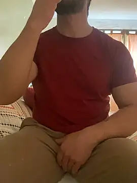 Snapshot of FumesClouds chatting on 01.22.25 FumesClouds online show from 01.22.25