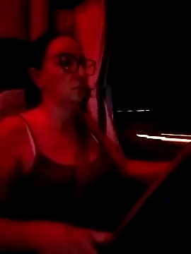 Snapshot of cuplubijoanna chatting on 12.20.25 cuplubijoanna online show from 12.20.25